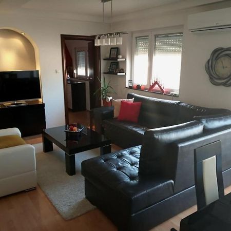 Brand New Apt In City Center Битола Экстерьер фото